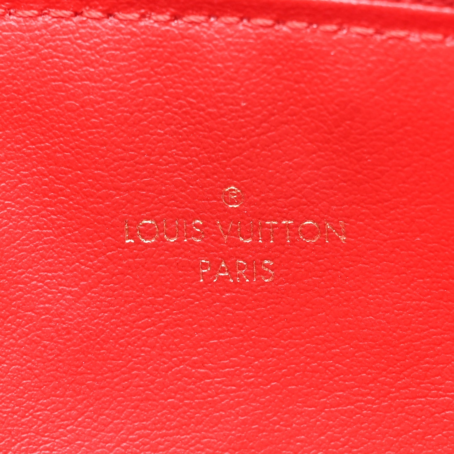 Empreinte Felicie Chain Wallet Zippered Insert Scarlet