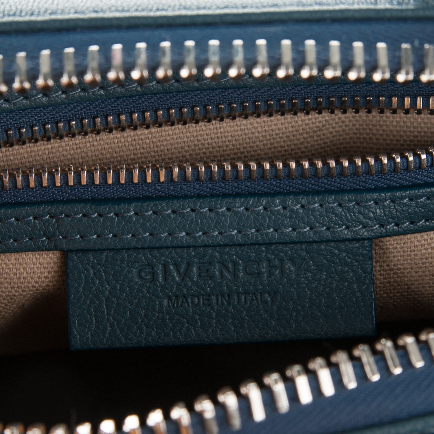 Givenchy Sugar Goatskin Mini Antigona Mineral Blue 6 of 10