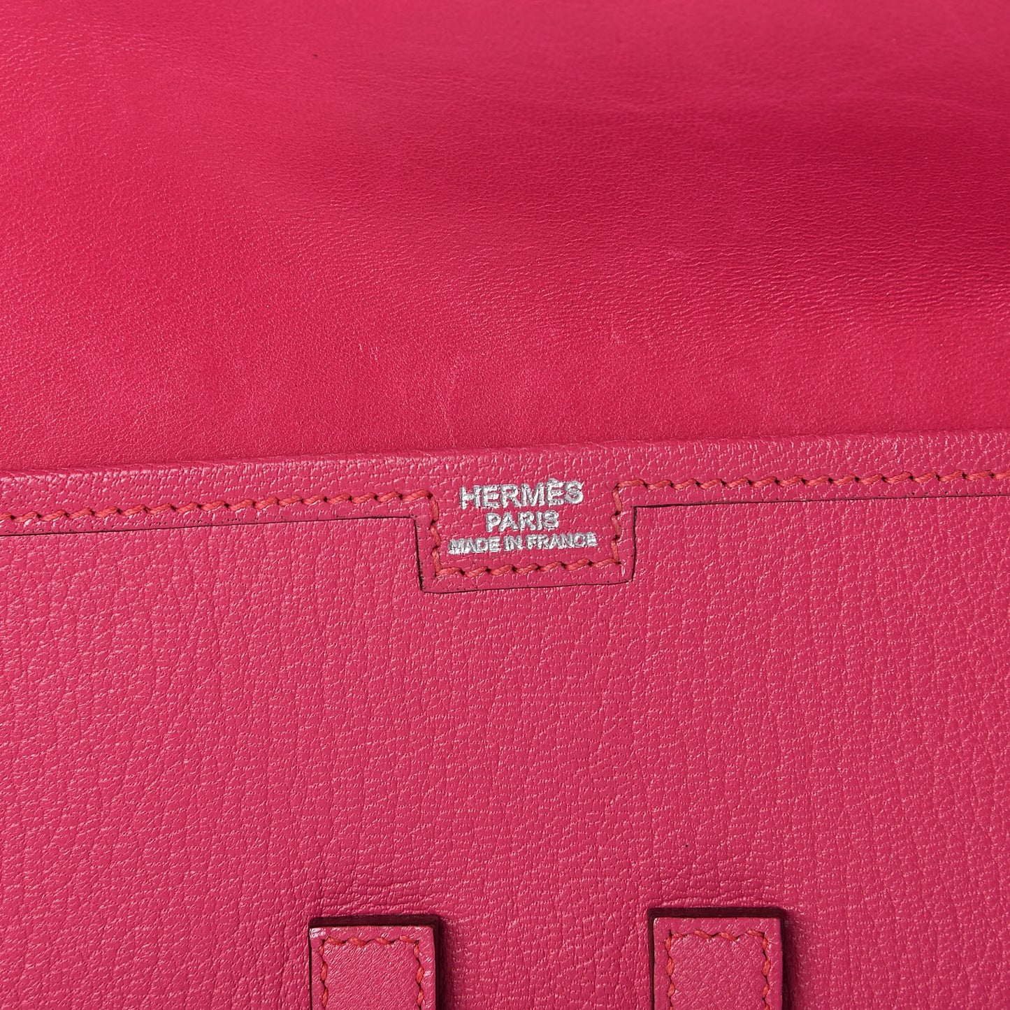 Chèvre Mysore Jige Elan 29 Clutch Rose Shocking
