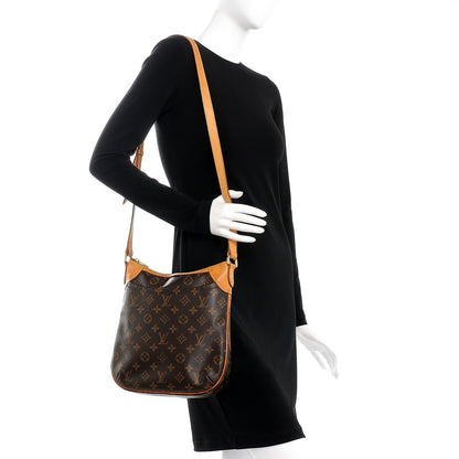 Louis Vuitton Monogram Odeon PM 2 of 8
