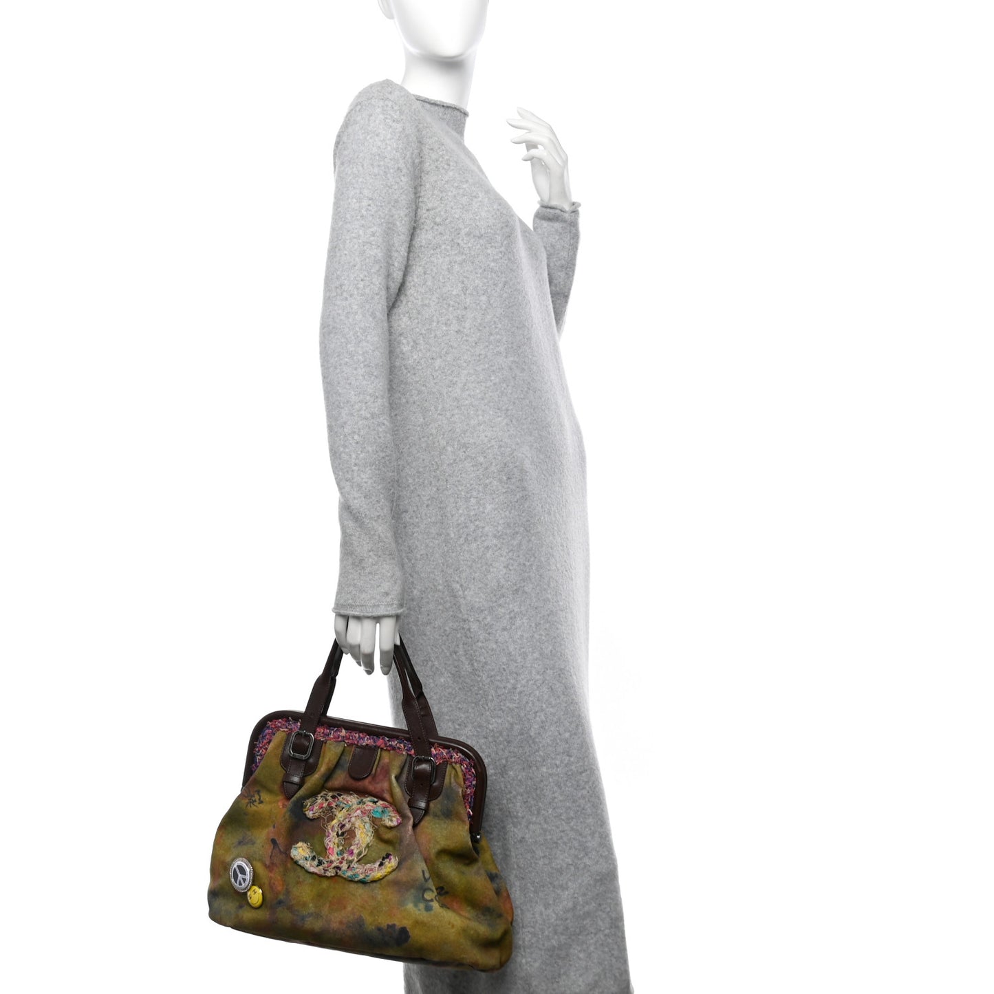 Washed Toile Graffiti On The Pavements Bowler Khaki Multicolor