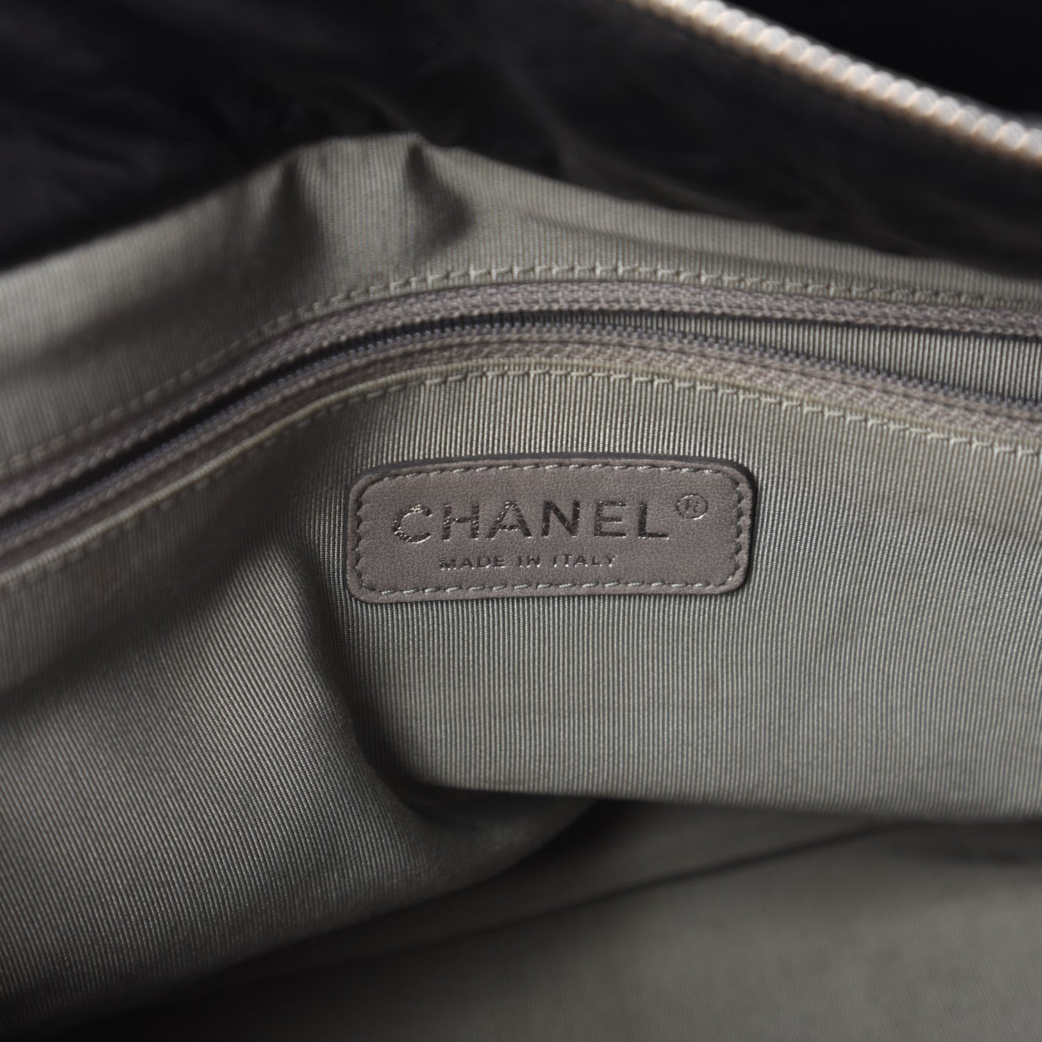 Chanel Calfskin Ultra Stitch Tote Black 8 of 13