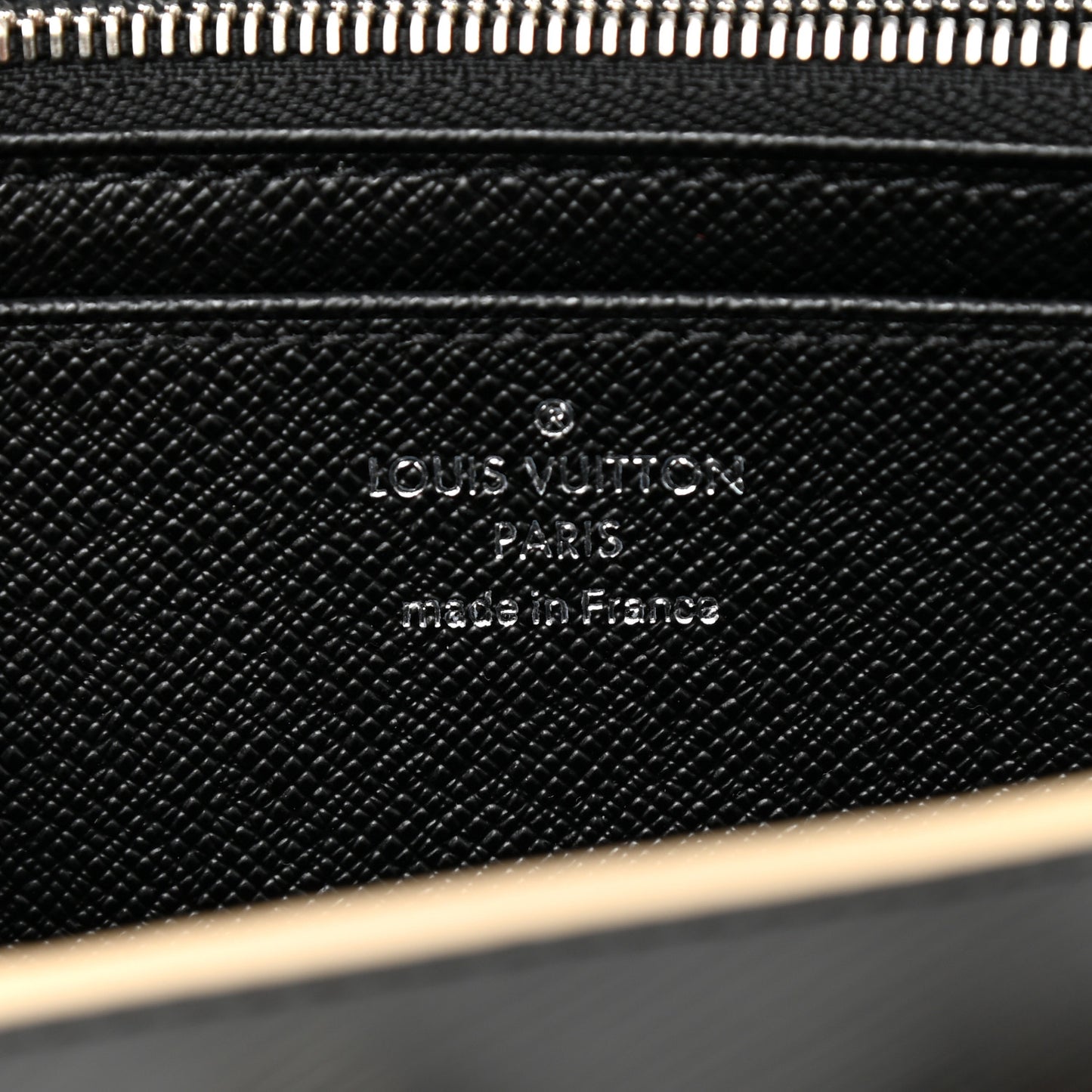Epi World Tour Twist Wallet Black