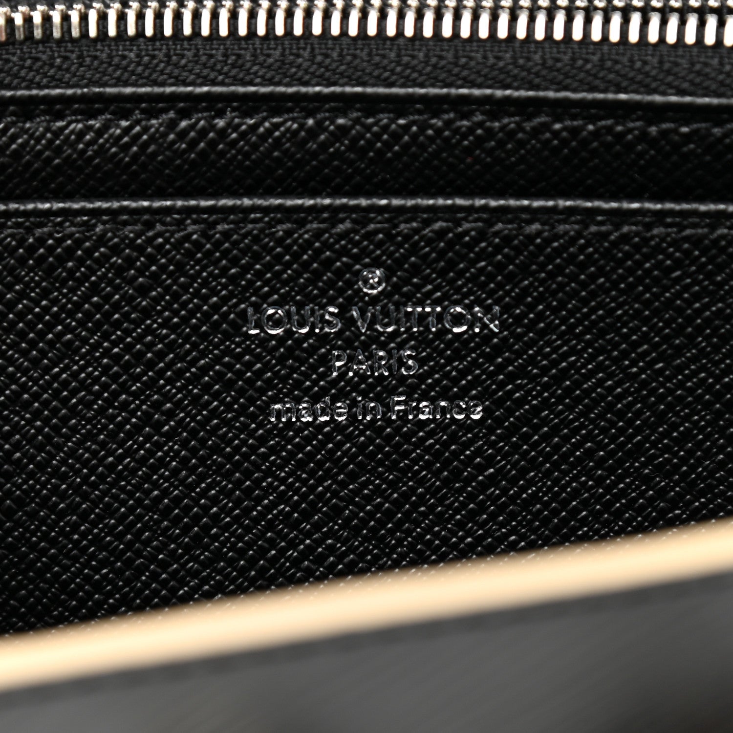 Louis Vuitton Epi World Tour Twist Wallet Black 6 of 7