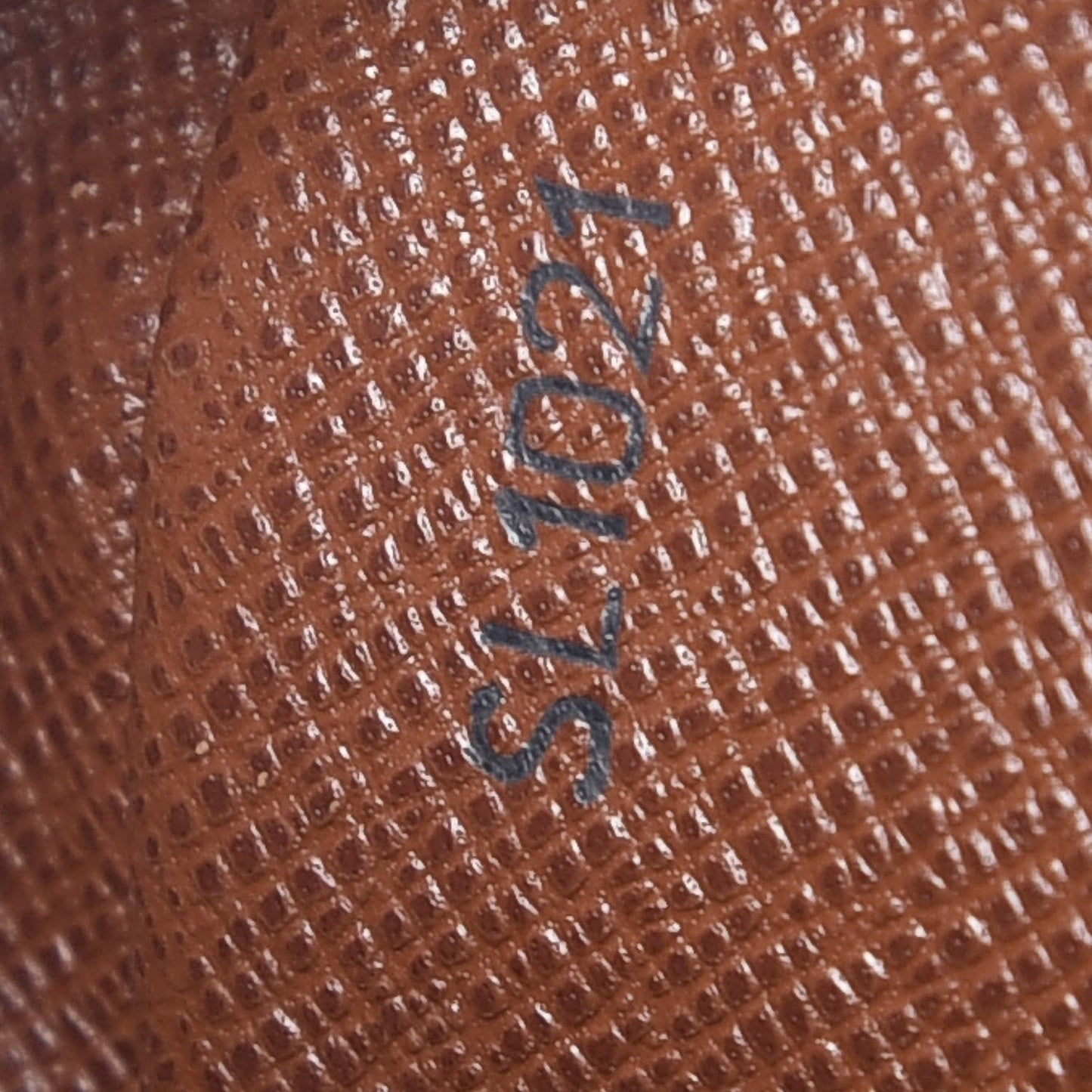 Monogram Danube 21