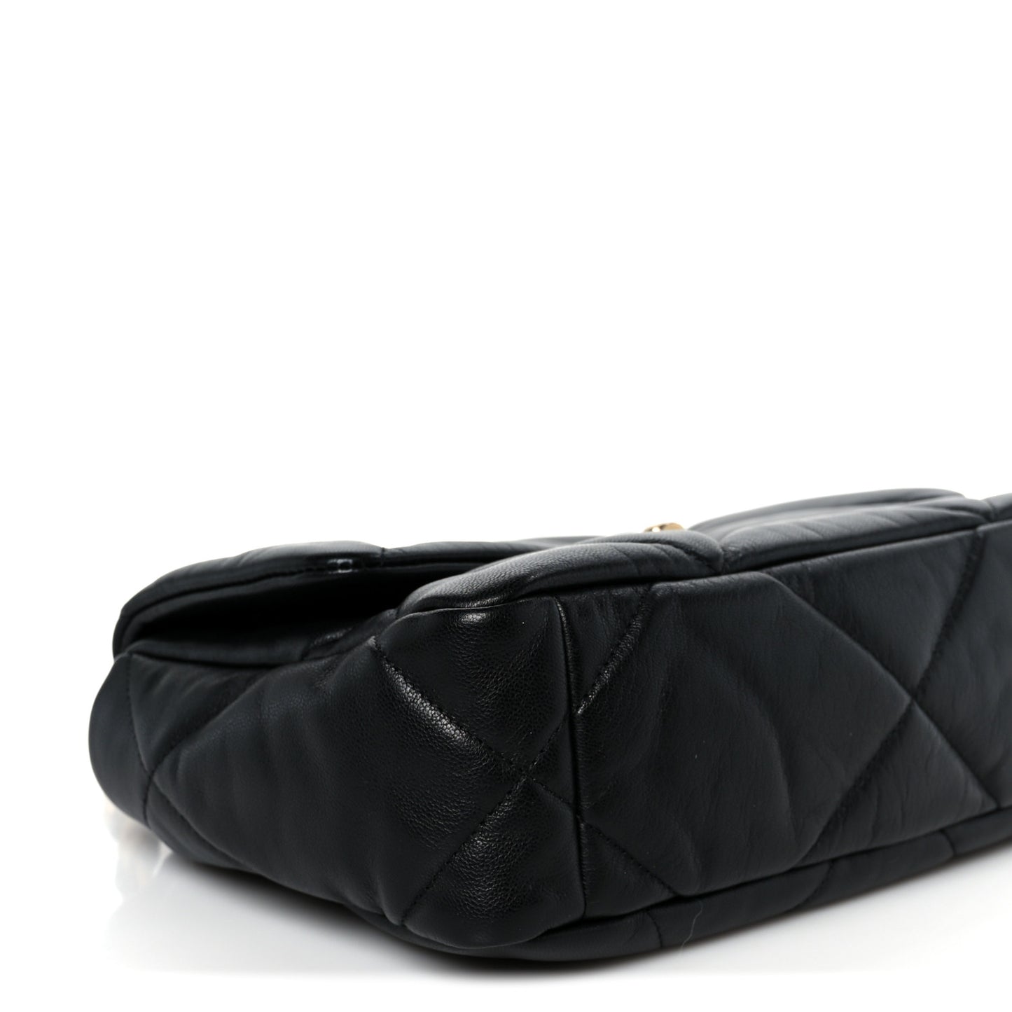 Lambskin Quilted Medium Chanel 19 Flap Black