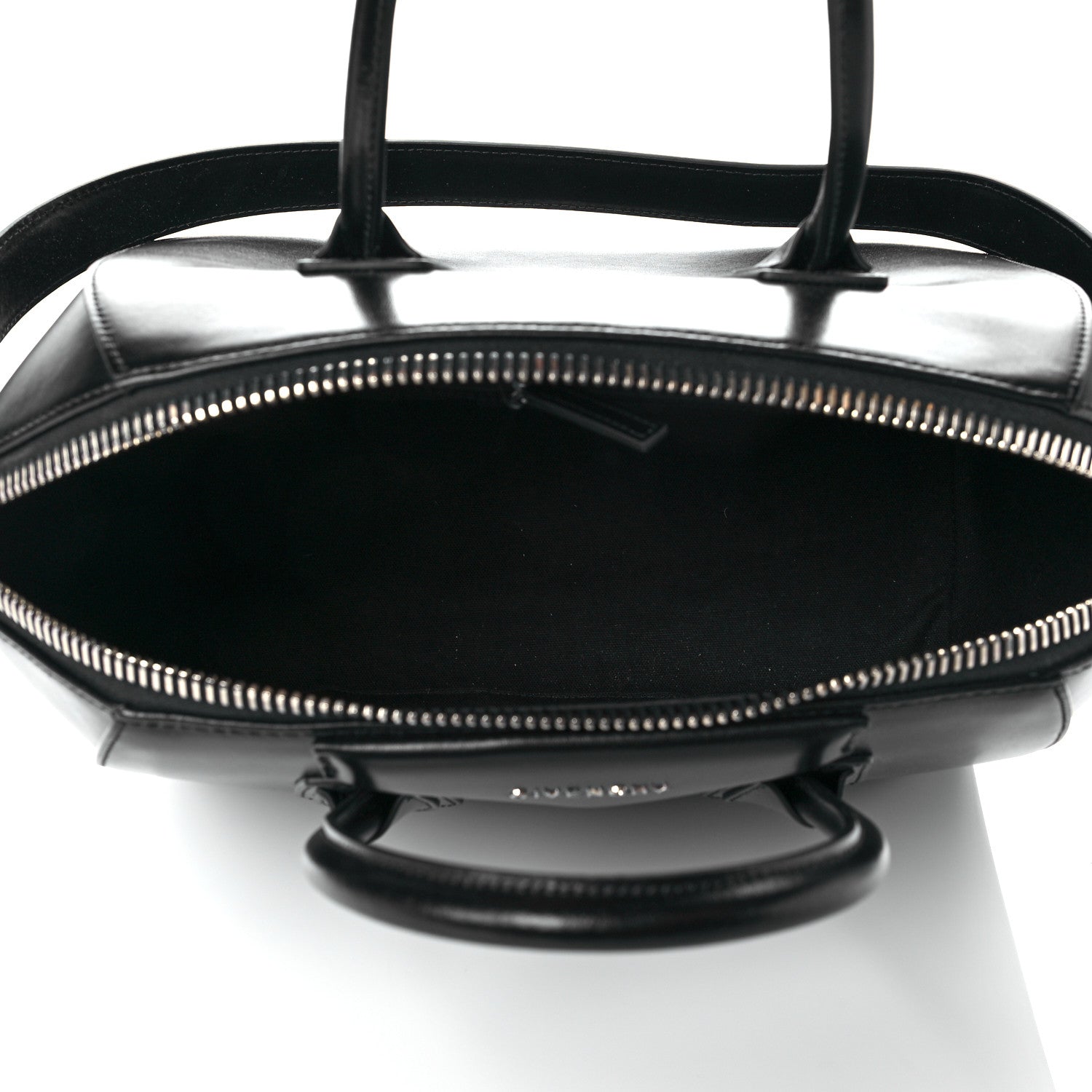 Givenchy Shiny Lord Calfskin Medium Antigona Black 5 of 10