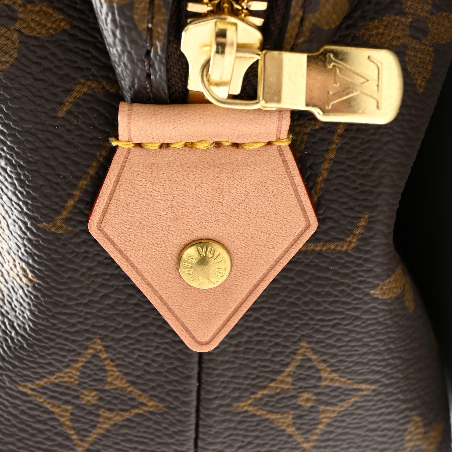 Louis Vuitton Monogram Cosmetic Pouch GM NM 7 of 7