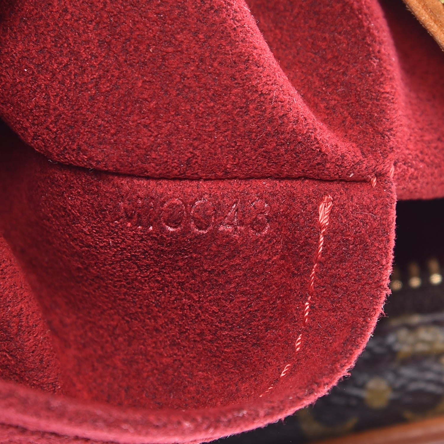 Louis Vuitton Monogram Croissant PM 7 of 10