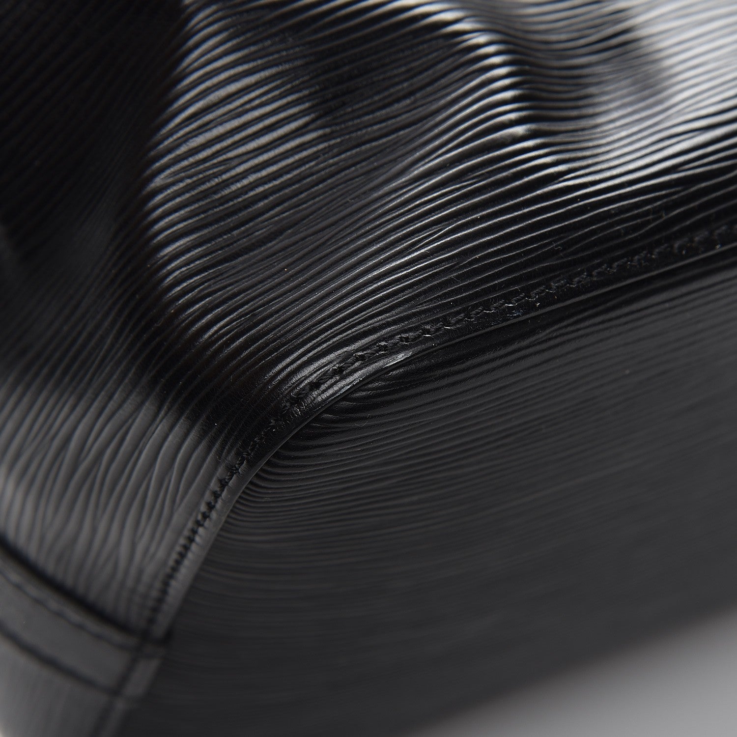 Louis Vuitton Epi Petit Noe Black 8 of 9