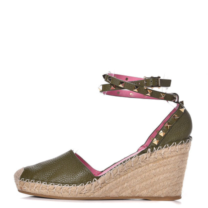 Valentino Garavani Grained Calfskin Rockstud Ankle Wrap Espadrille 15/85mm Wedges 40 Oasis 1 of 12
