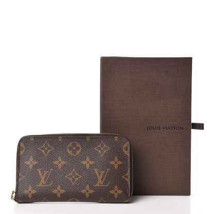 Louis Vuitton Monogram Zippy Compact Wallet 8 of 8