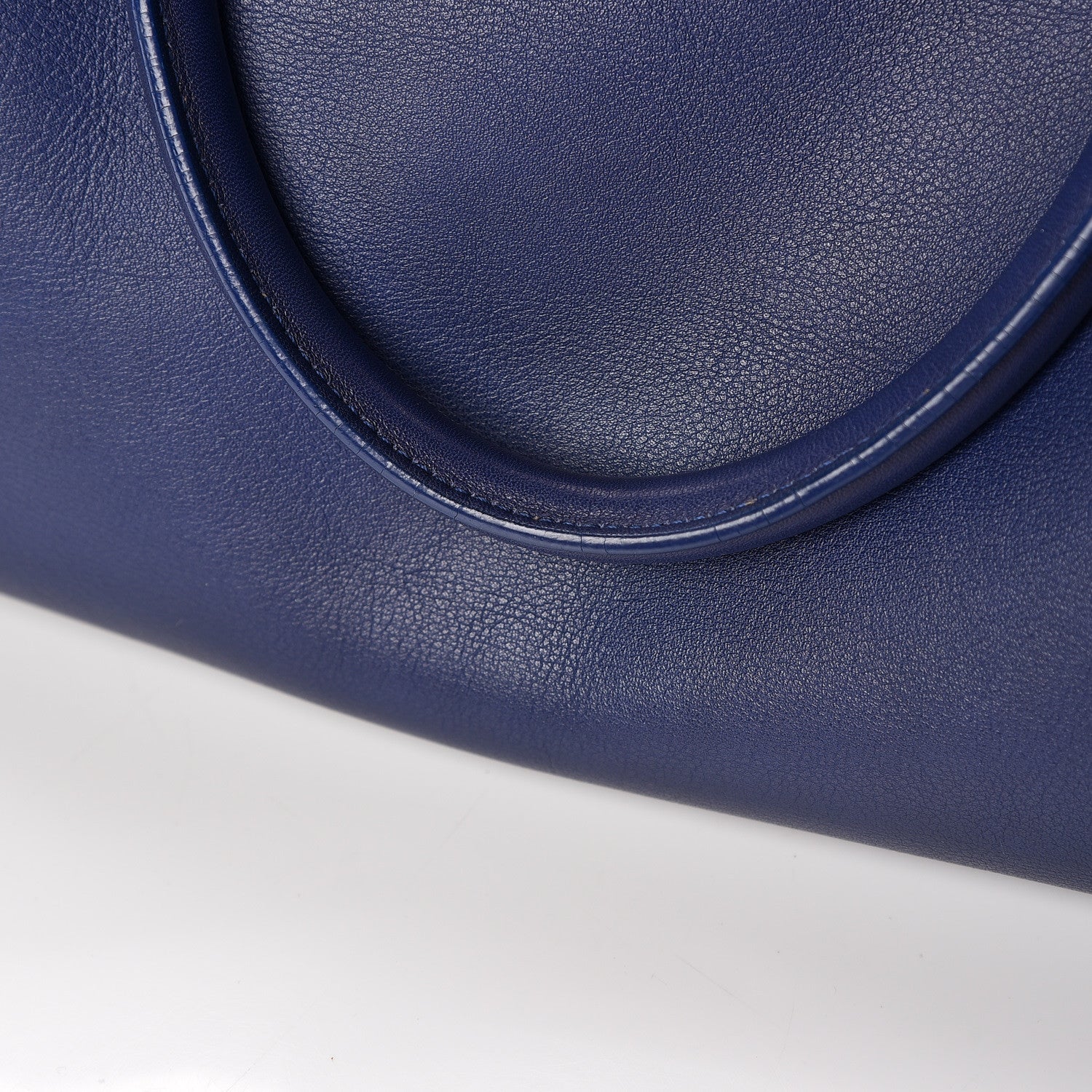 Saint Laurent Calfskin Medium Classic Y Cabas Navy 18 of 24