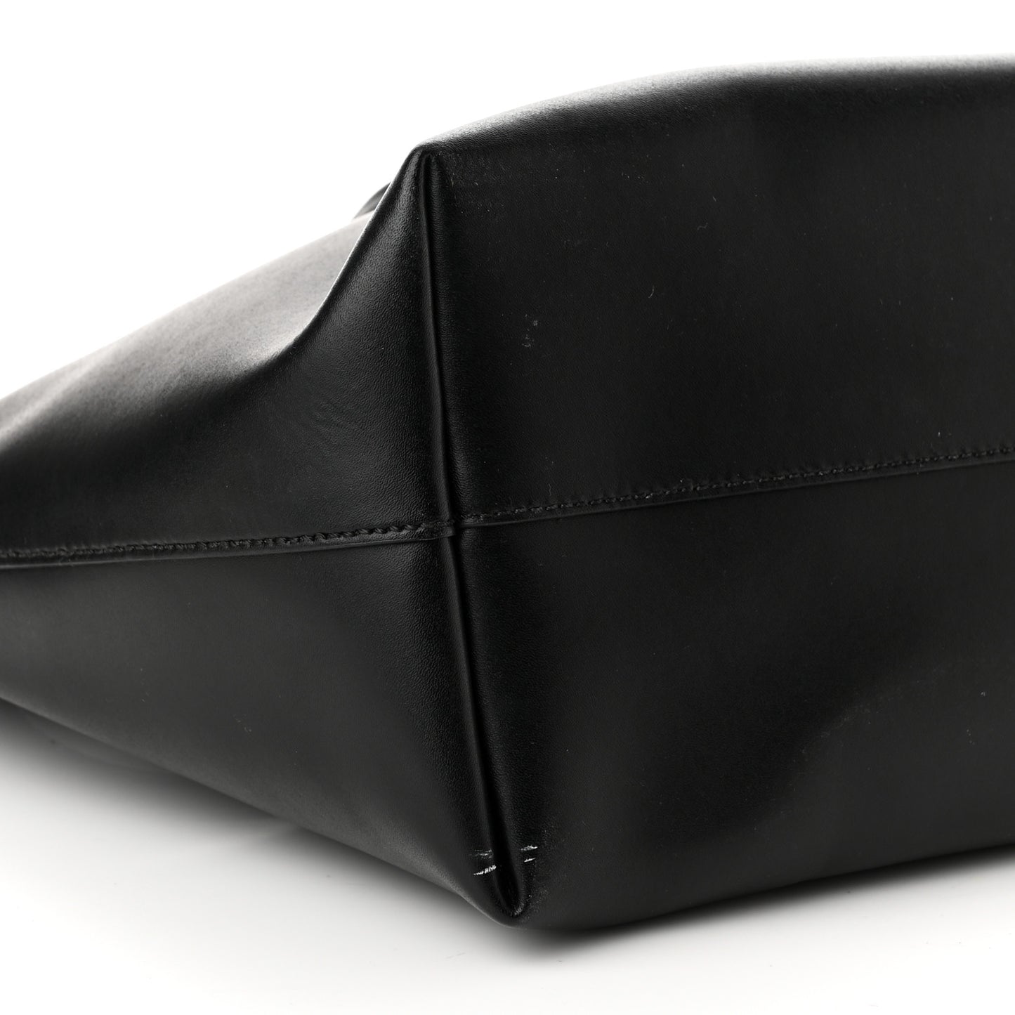 Vitello Liberty Lucido Metal Monster Eyes Medium Roll Tote Black