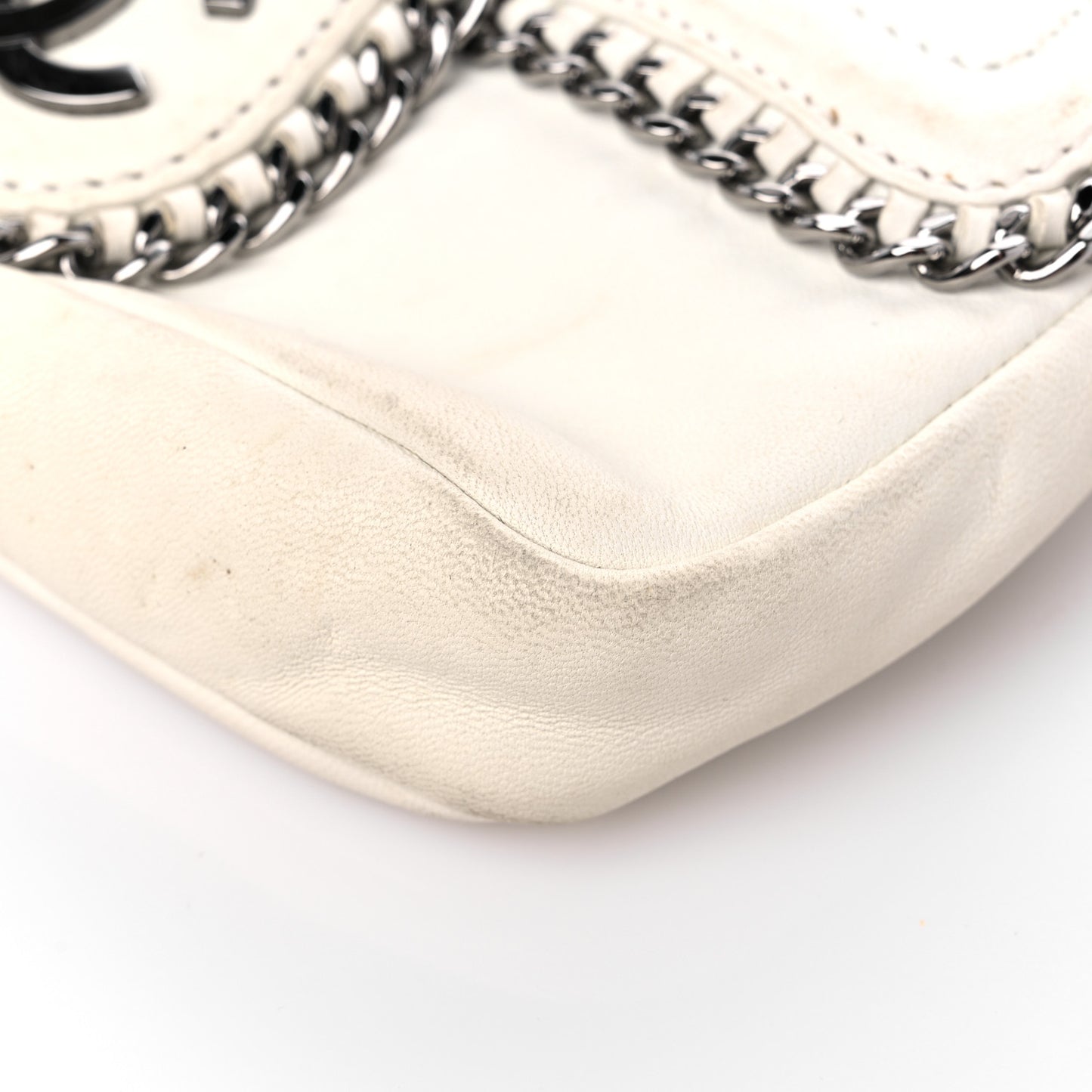 Lambskin Medium Madison Flap White