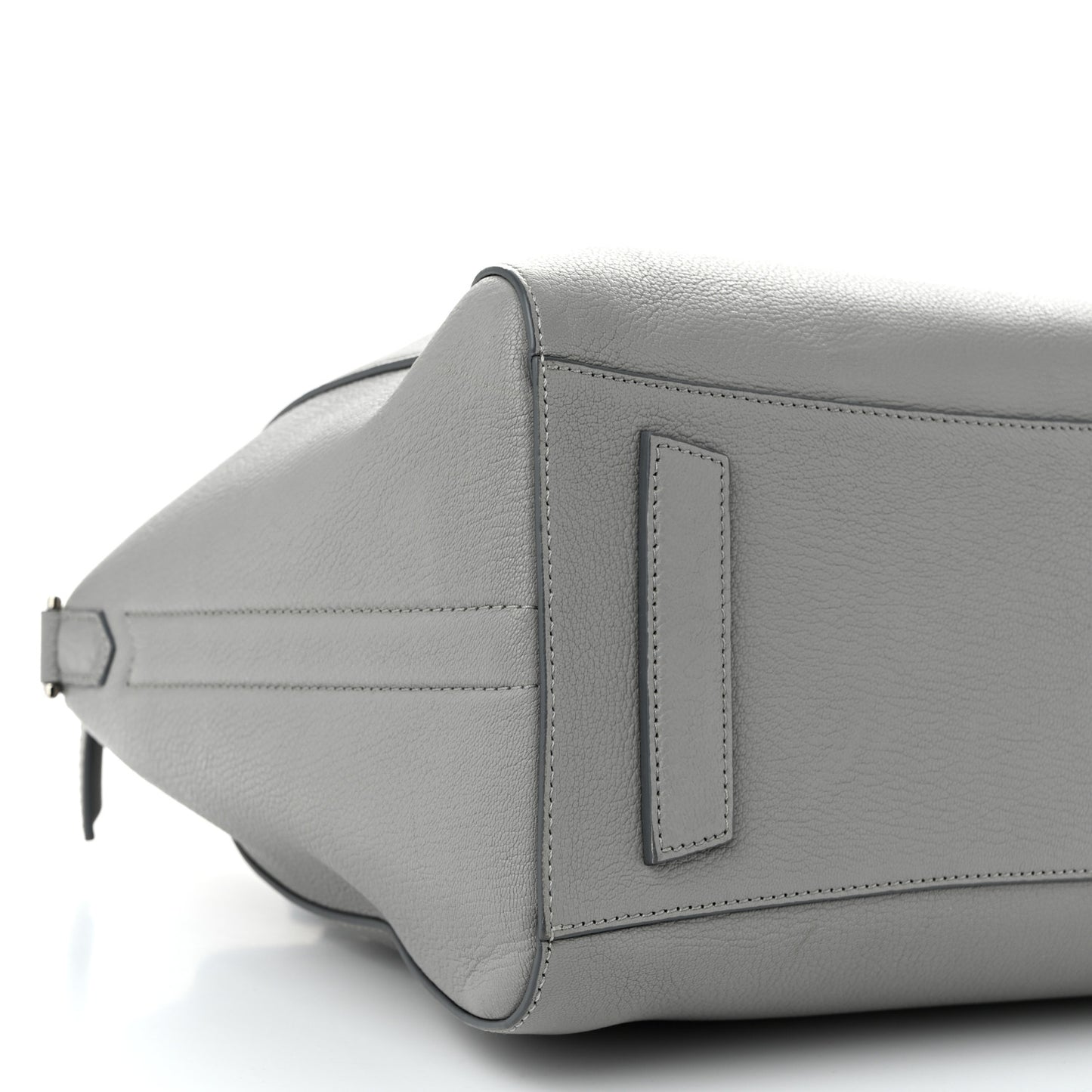 Sugar Goatskin Medium Antigona Pearl Grey