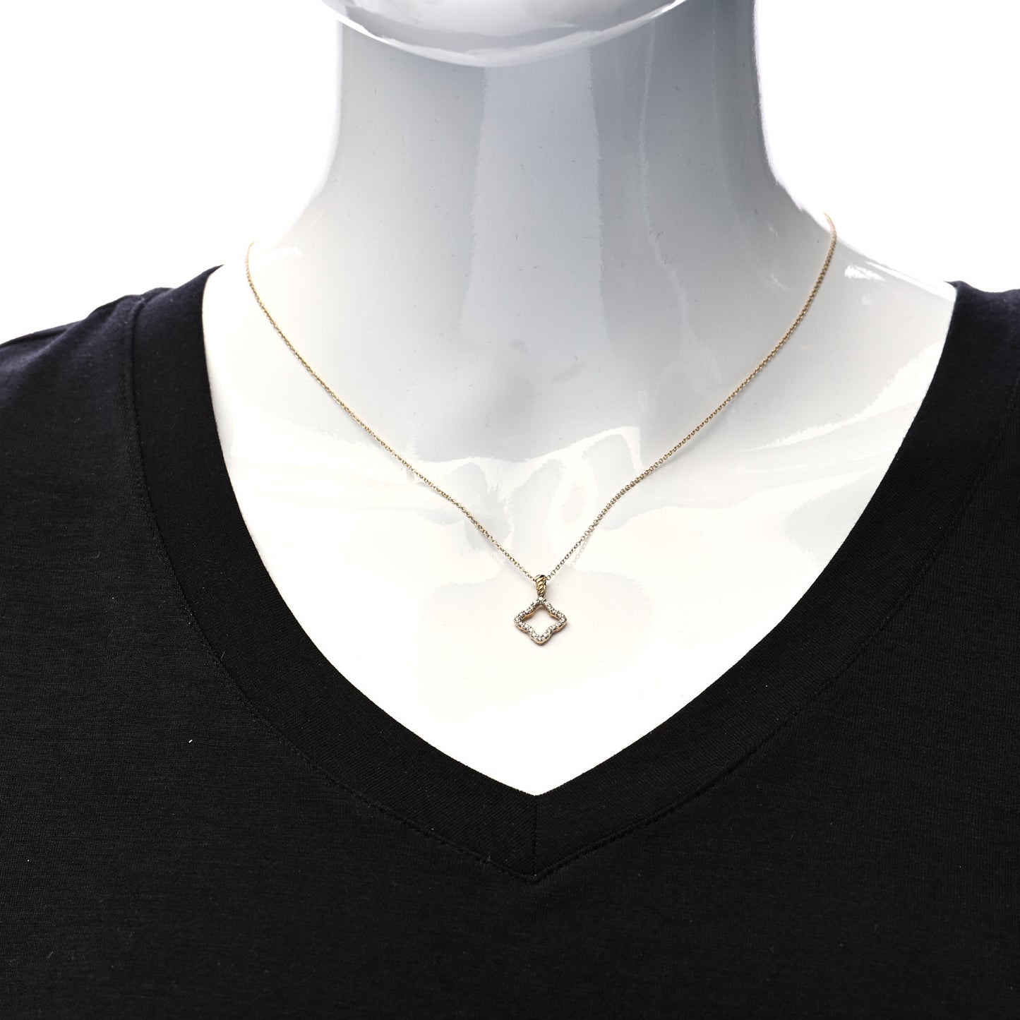 18K Yellow Gold Diamond Cable Collectibles Quatrefoil Pendant Necklace