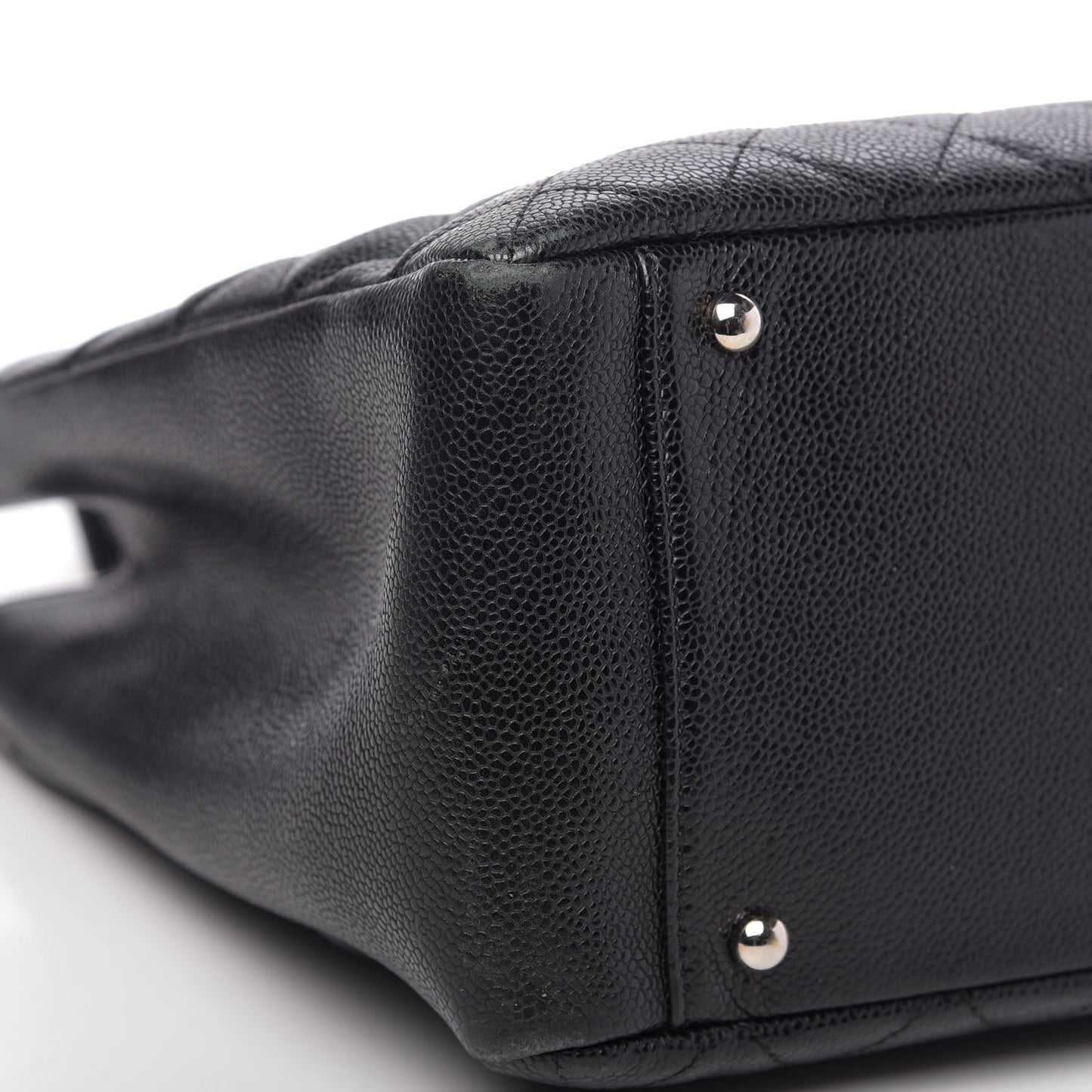 Caviar Quilted XL Grand Shopping Tote GST Black