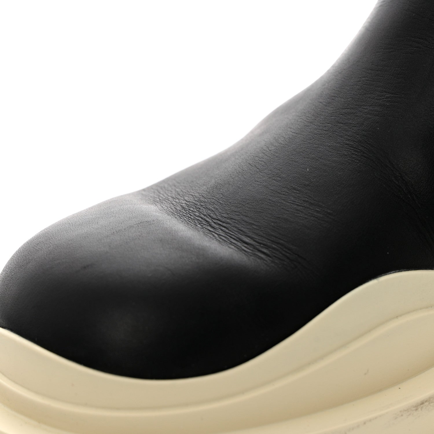 Bottega Veneta Calfskin The Tire Chelsea Boots 36 Black Sea Salt 9 of 18