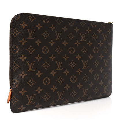 Louis Vuitton Monogram Etui Voyage MM Pouch 3 of 9