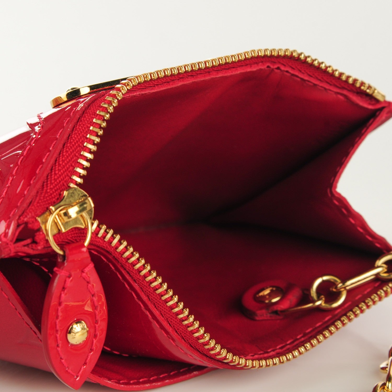 Louis Vuitton Vernis Key Pouch Pomme D'Amour 5 of 7