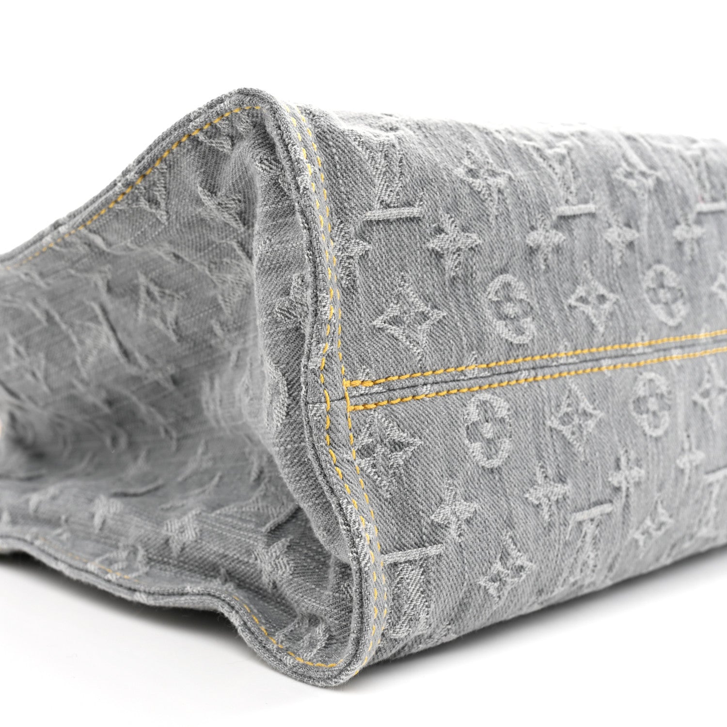 Louis Vuitton Monogram Denim Onthego MM Washed Gray 8 of 10