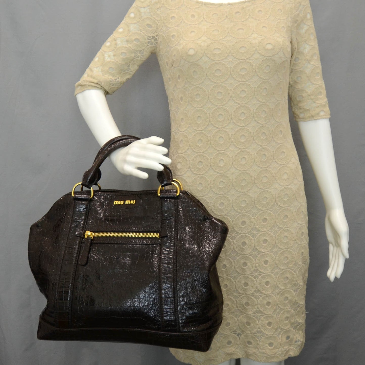 Calfskin Crocodile Embossed St Cocco Shopping Tote Moro