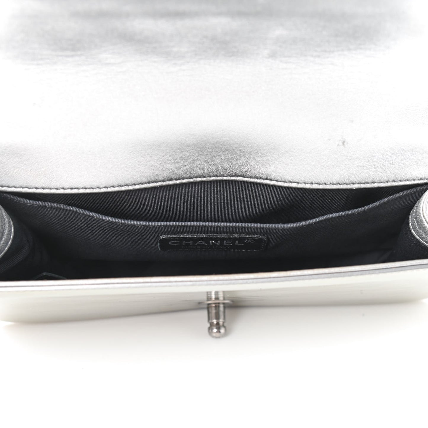 Metallic Patent Calfskin Quilted Medium Boy Flap Silver