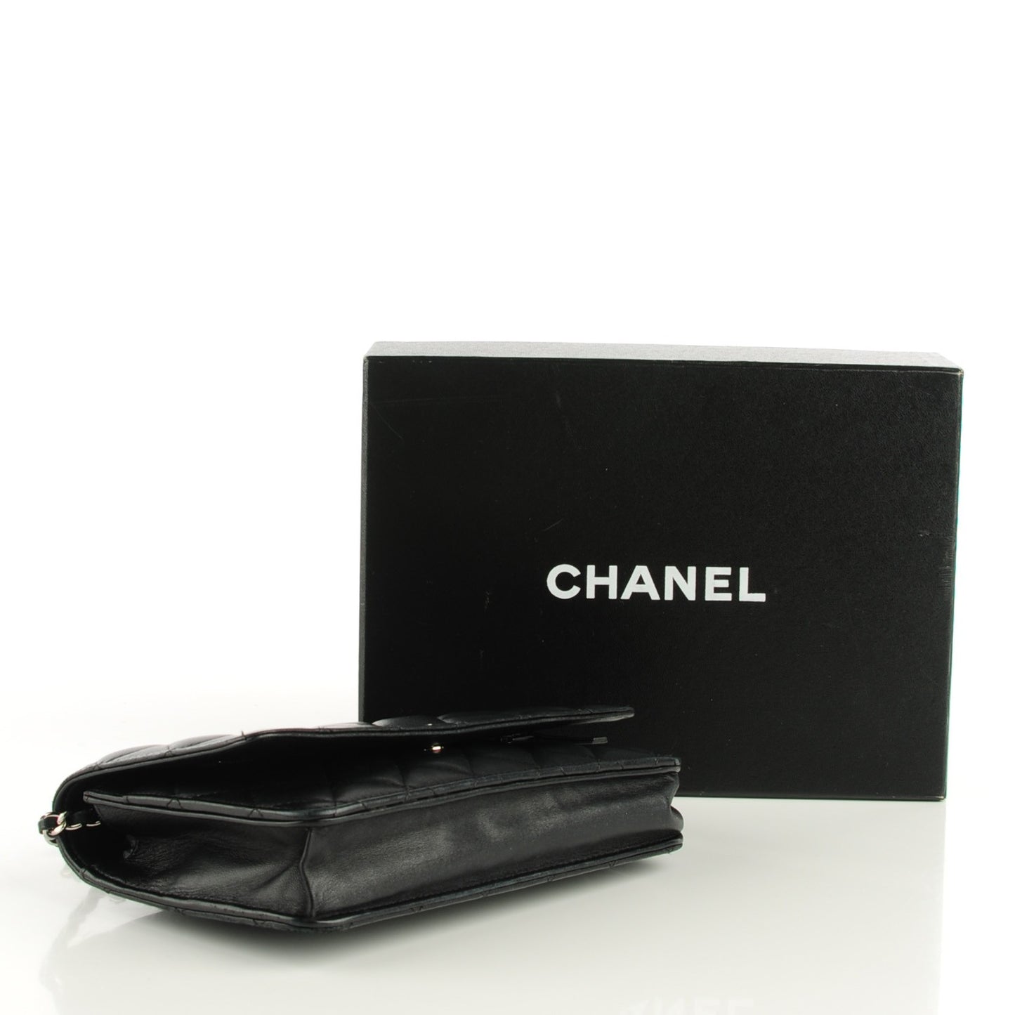 Lambskin Quilted Wallet On Chain WOC Black