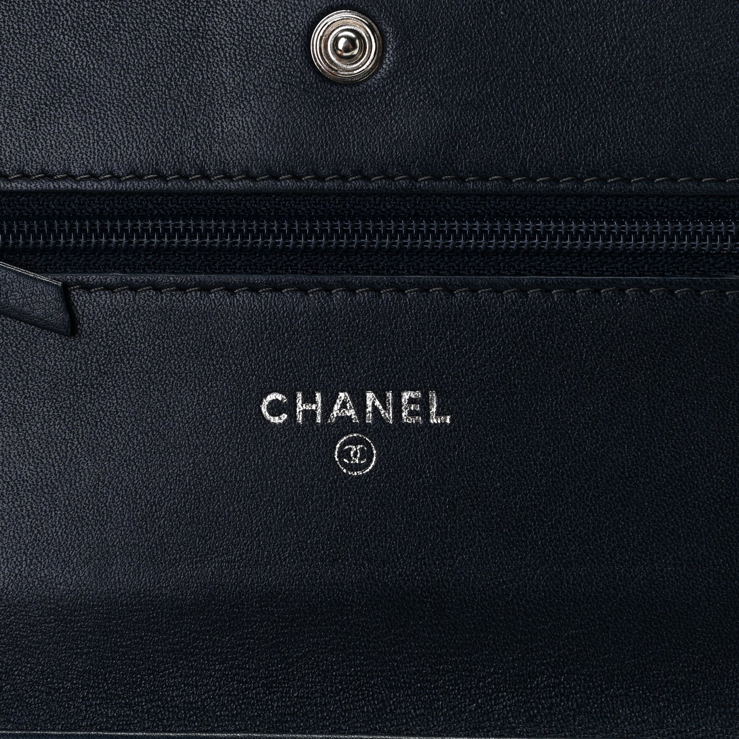 Patent Quilted Brilliant Wallet On Chain WOC Dark Blue