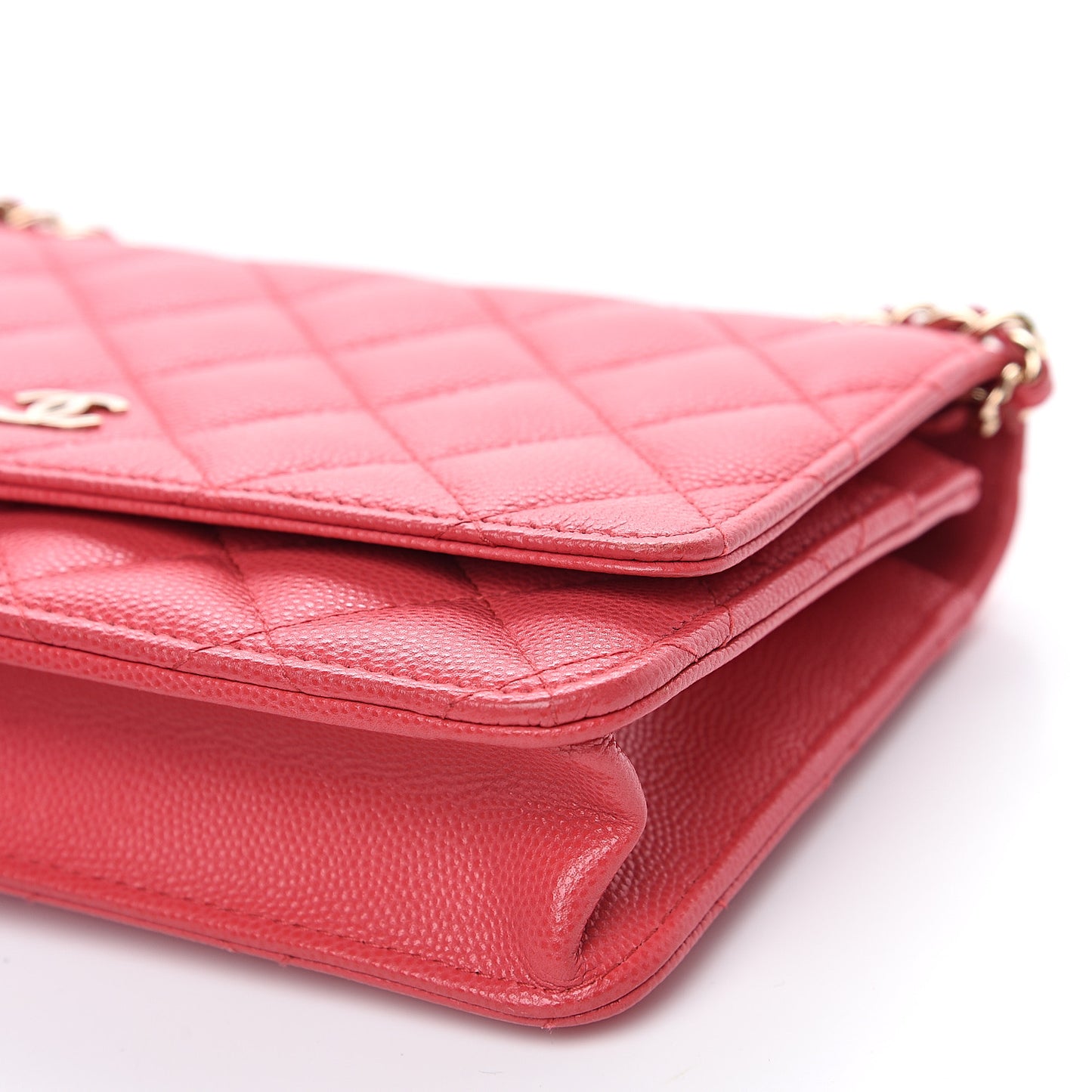 Caviar Quilted Wallet on Chain WOC Pink