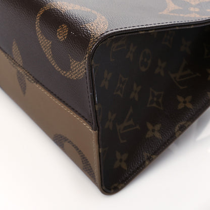 Louis Vuitton Reverse Monogram Giant Onthego MM 10 of 10