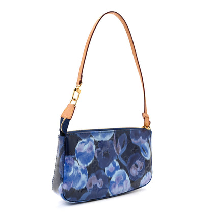 Louis Vuitton Vernis Ikat Pochette Accessories NM Grand Blue 3 of 10