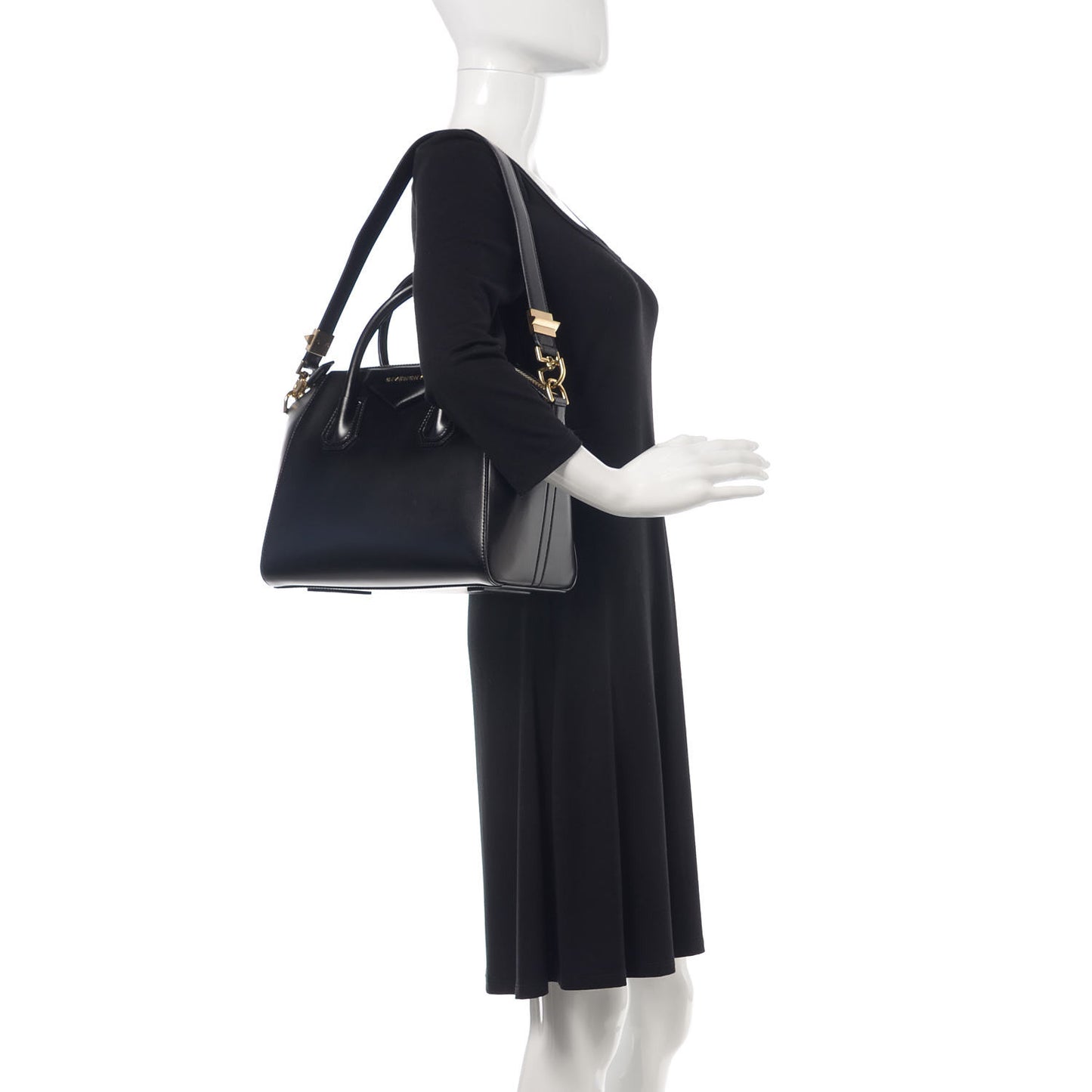 Shiny Lord Calfskin Small Antigona Black
