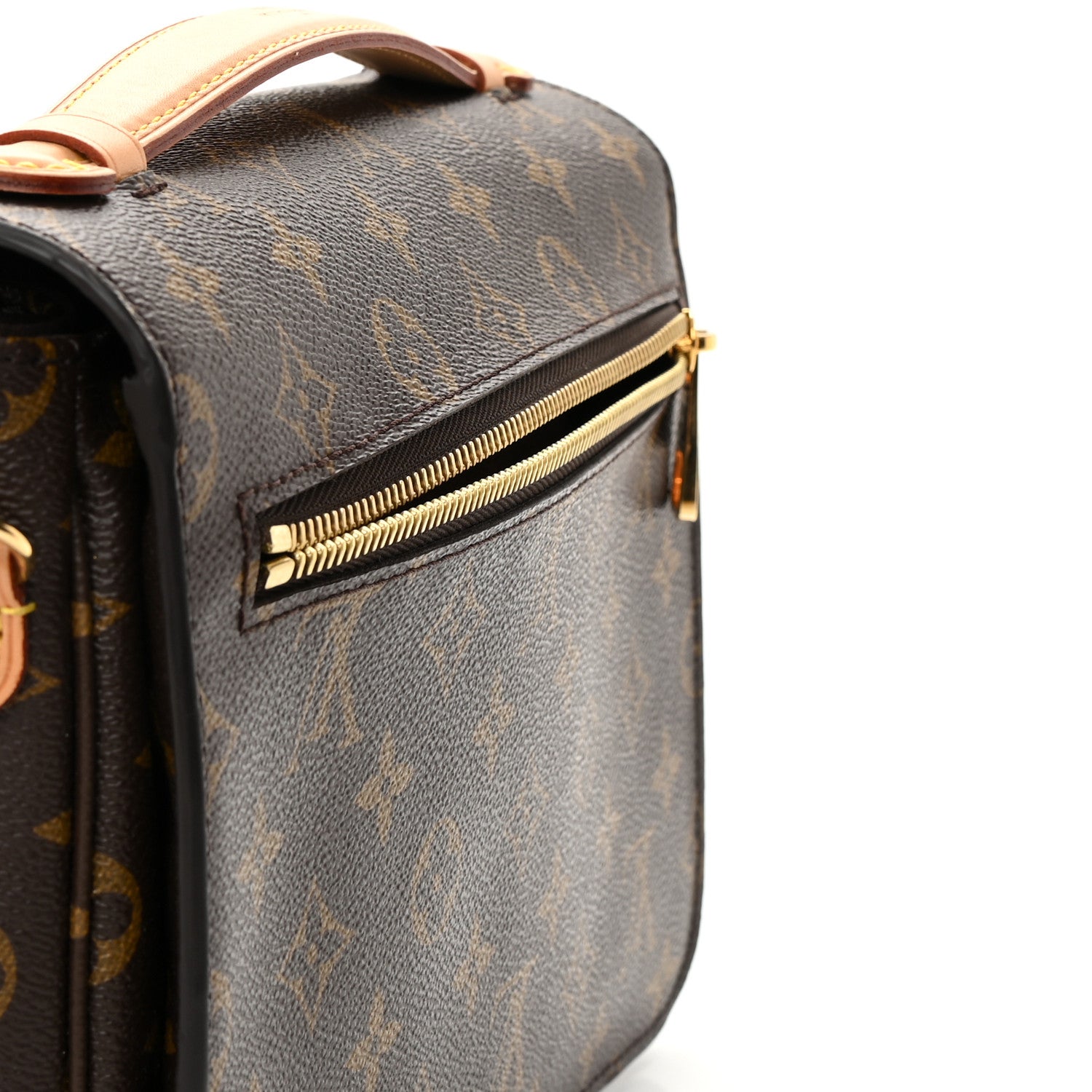 Louis Vuitton Monogram Pochette Metis 13 of 18
