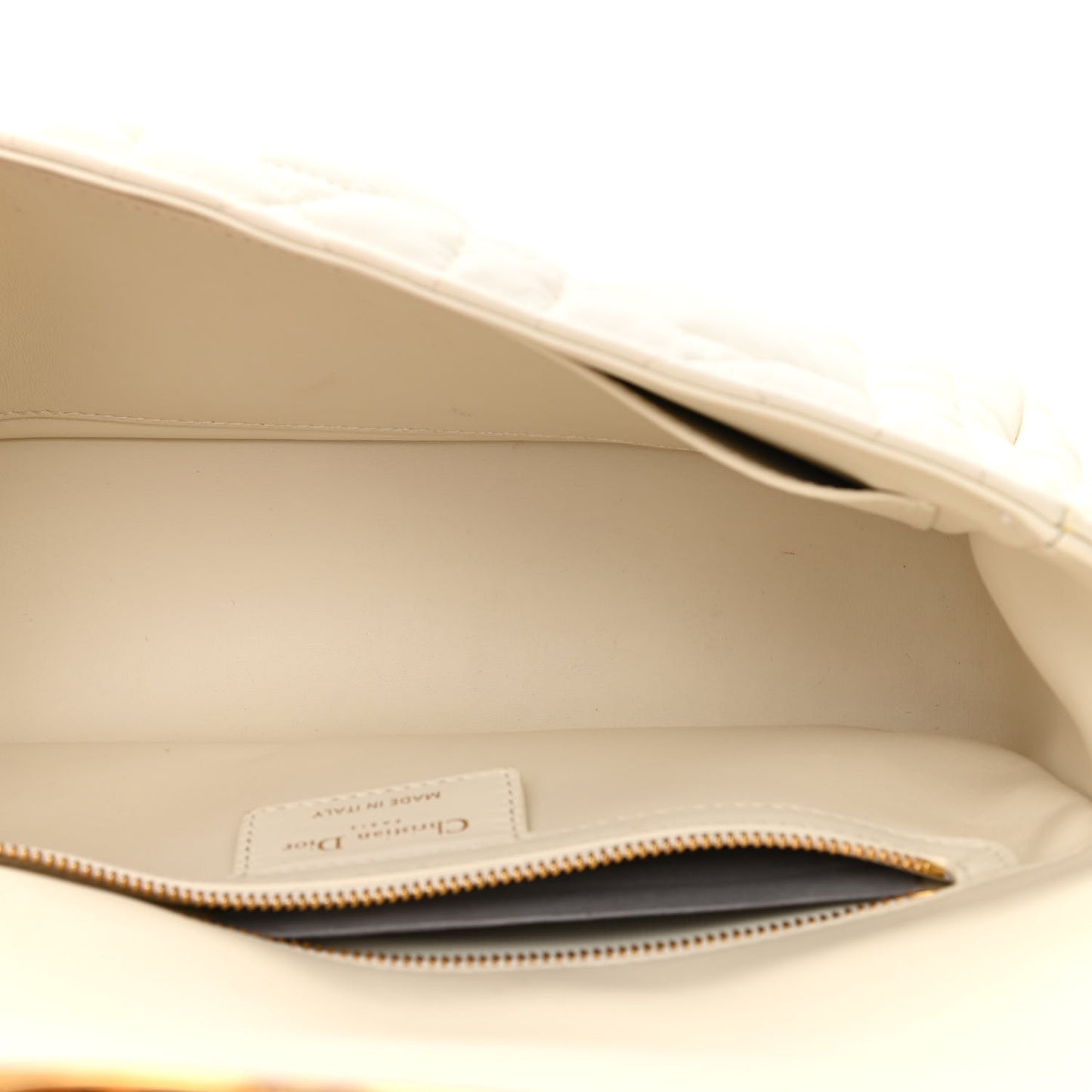 Calfskin Macrocannage Medium Caro Bag White