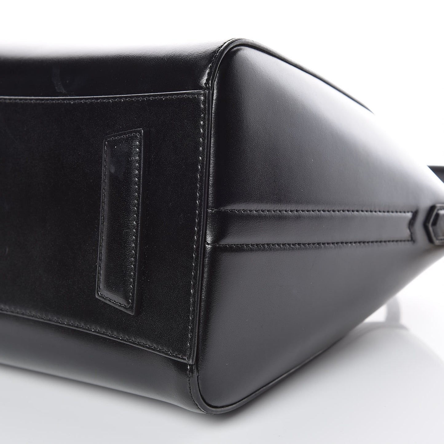 Shiny Lord Calfskin Small Antigona Black