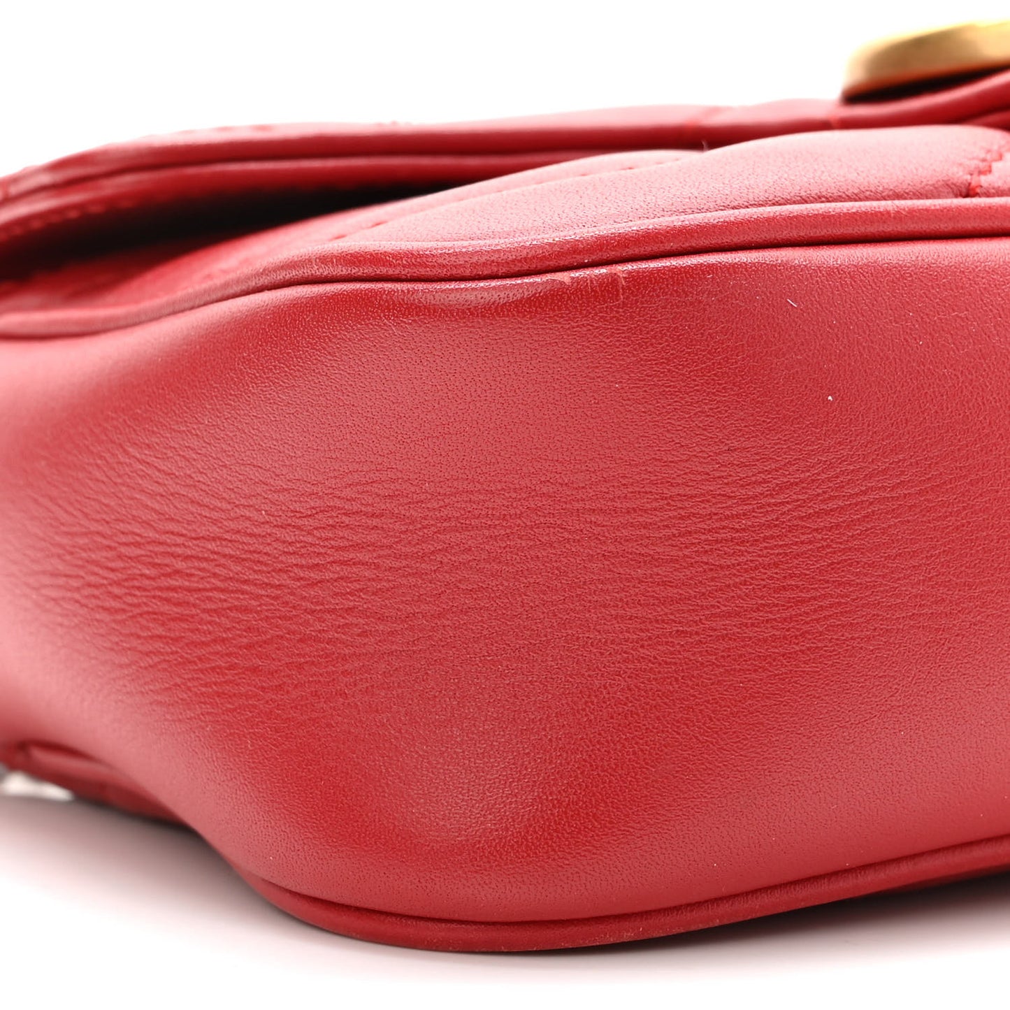 Calfskin Matelasse Super Mini GG Marmont Shoulder Bag Hibiscus Red
