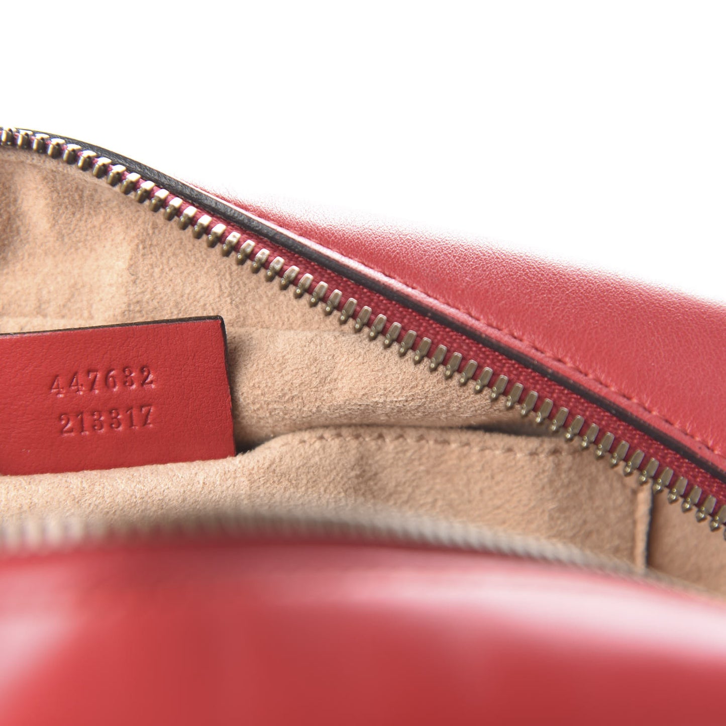Calfskin Matelasse Small GG Marmont Chain Shoulder Bag Hibiscus Red