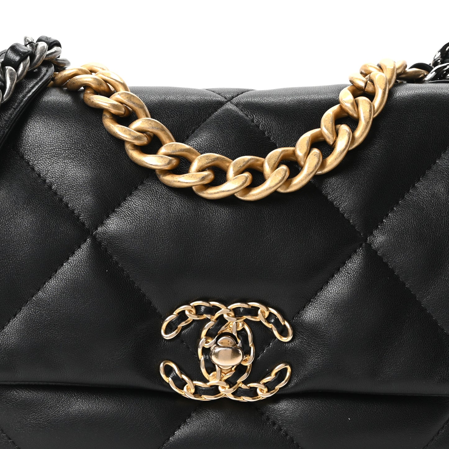 Lambskin Quilted Medium Chanel 19 Flap Black