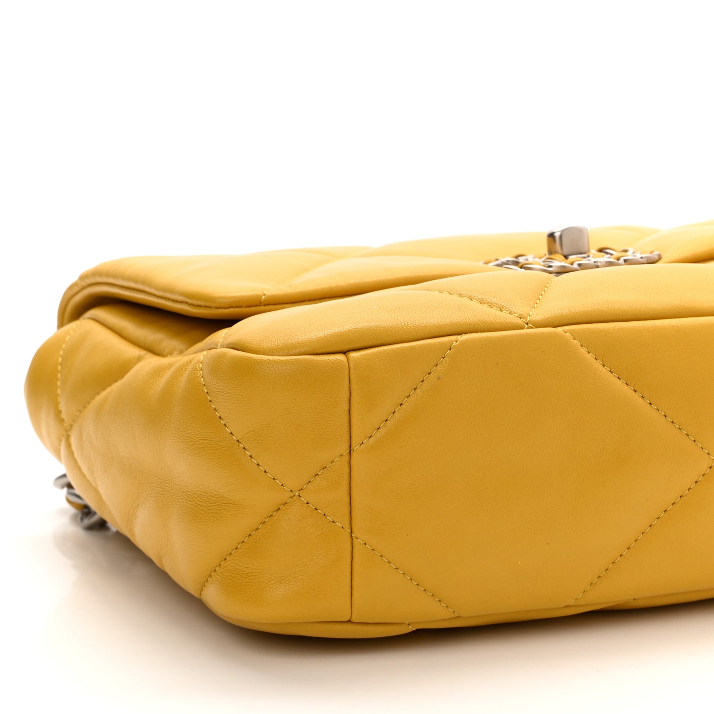 Lambskin Quilted Medium Chanel 19 Flap Yellow