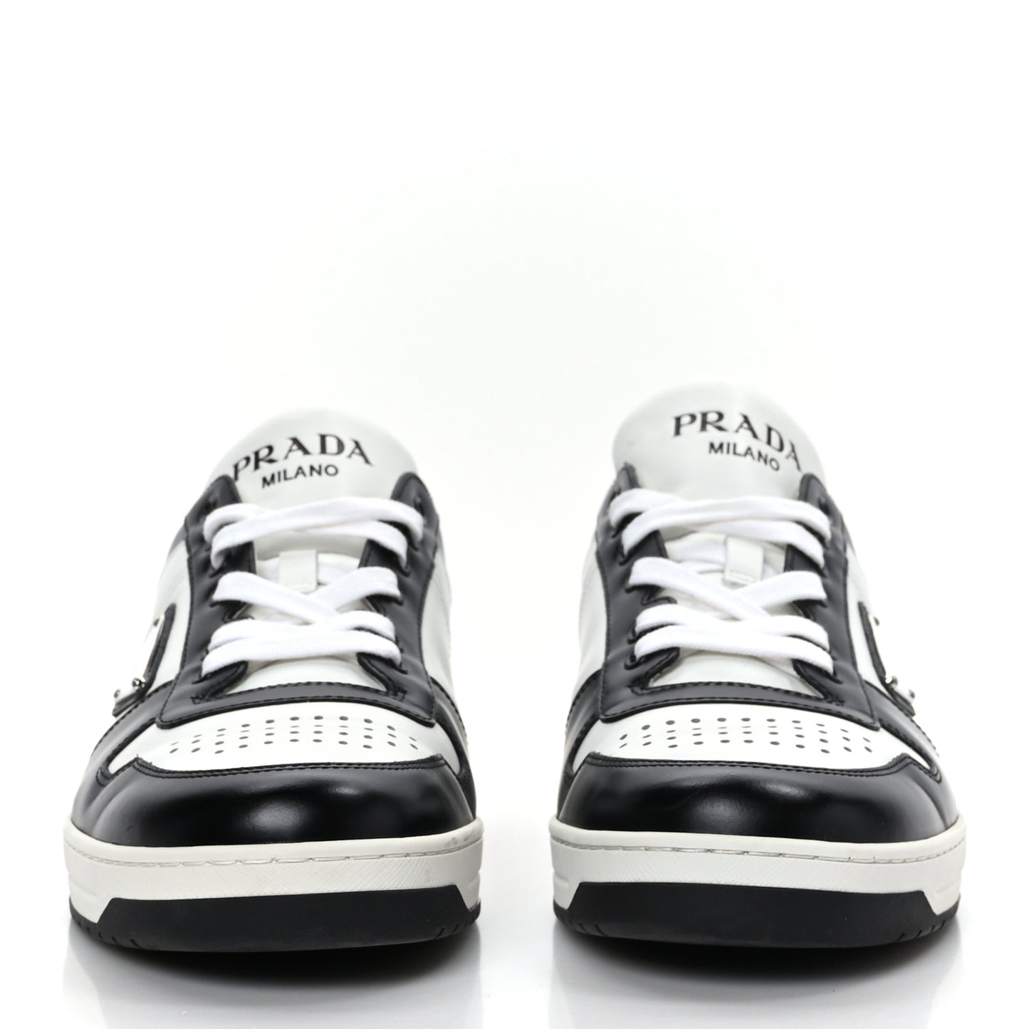Vitello Sport Spazzolato Rois Metal Triangle Logo Mens Downtown Low Top Sneakers 7.5 White Black