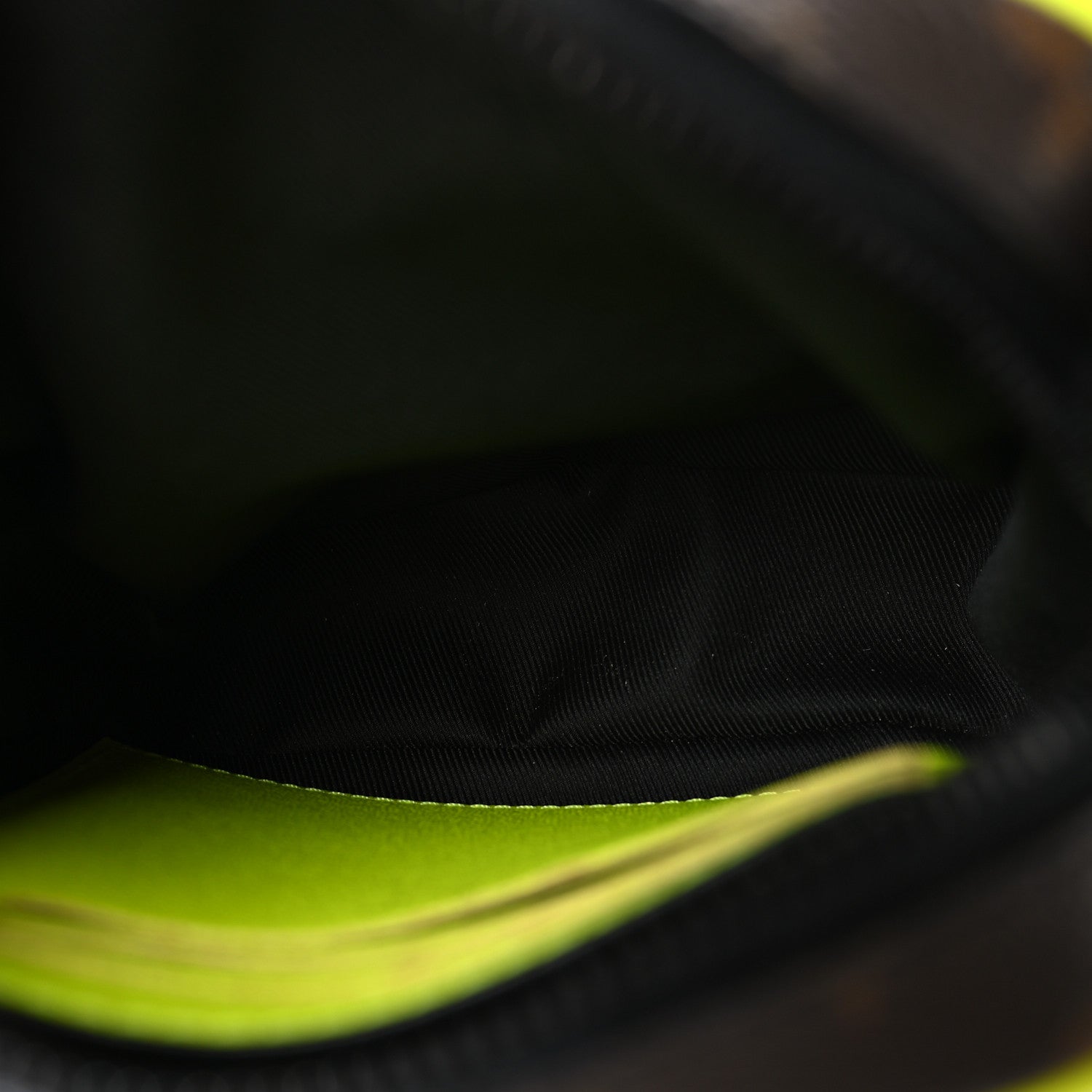 Louis Vuitton Monogram Macassar Christopher Wearable Wallet Fluorescent Yellow 5 of 11