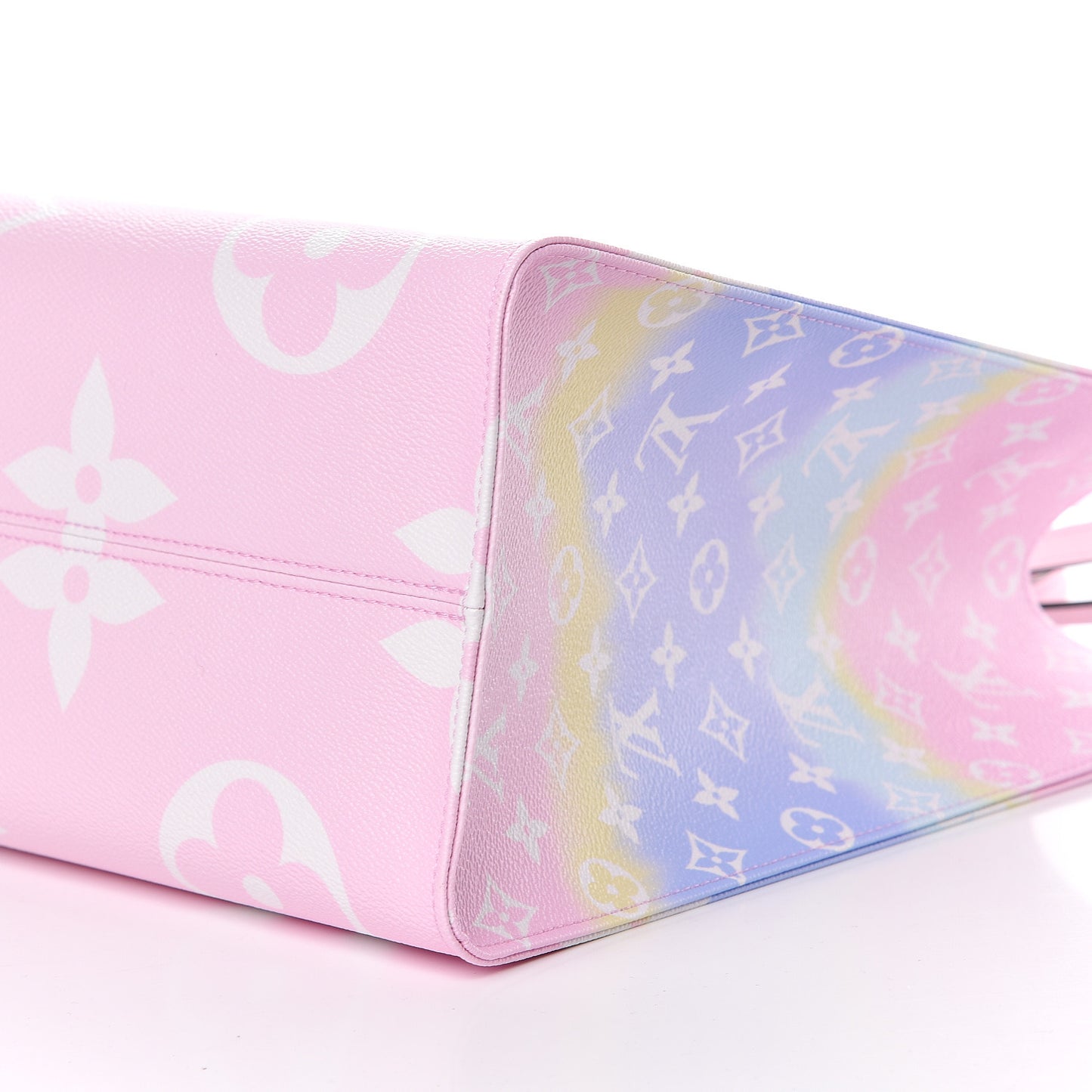 Monogram Escale Onthego GM Pastel