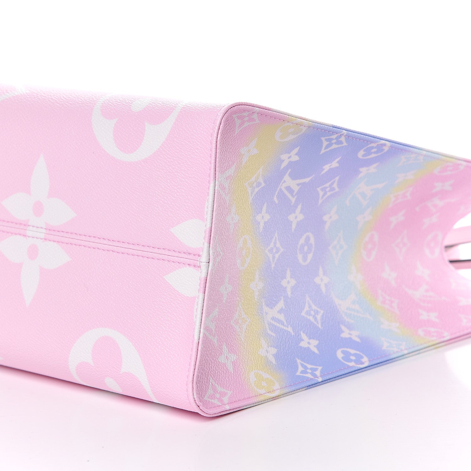 Louis Vuitton Monogram Escale Onthego GM Pastel 6 of 10