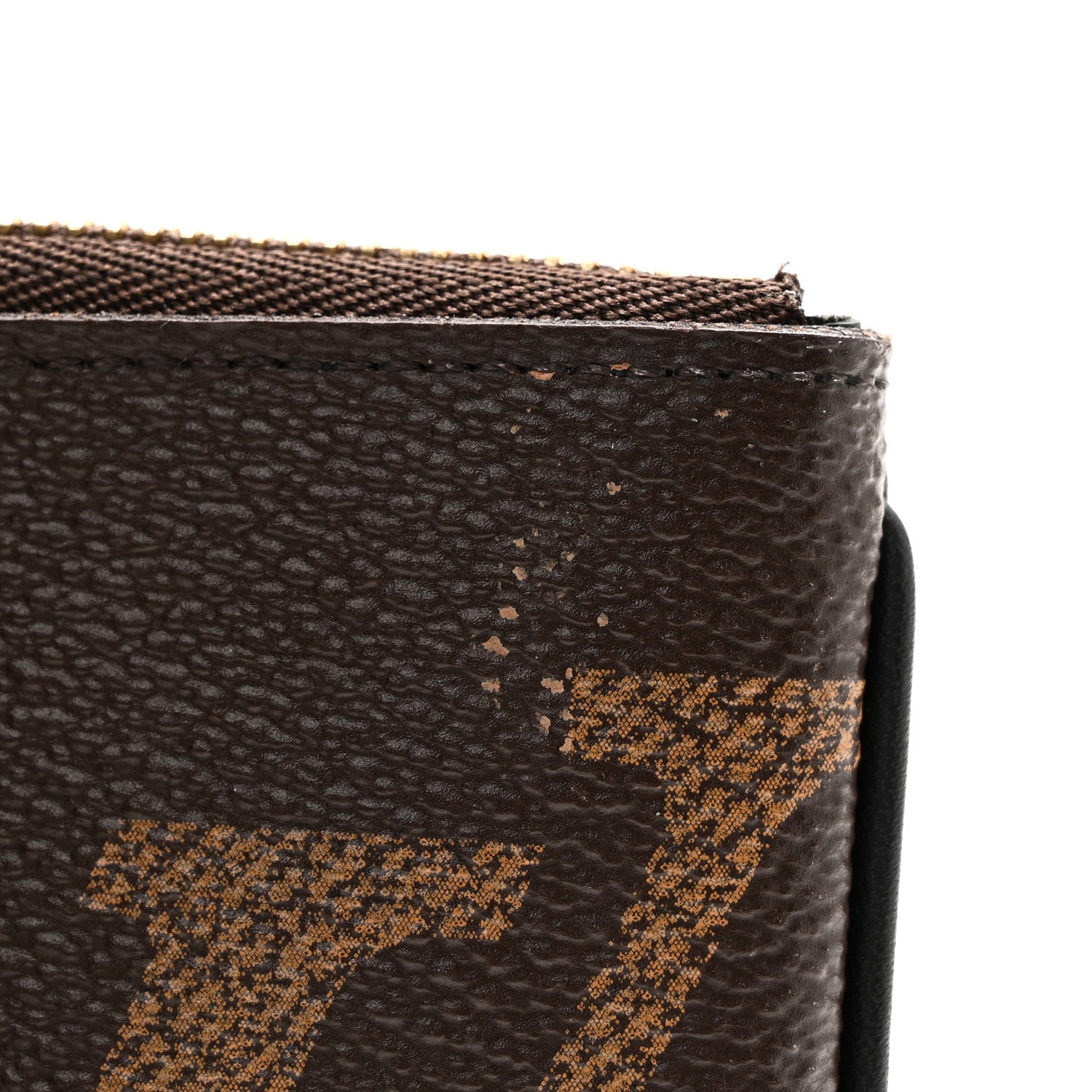 Louis Vuitton Reverse Monogram Giant Trio Pouch 10 of 10