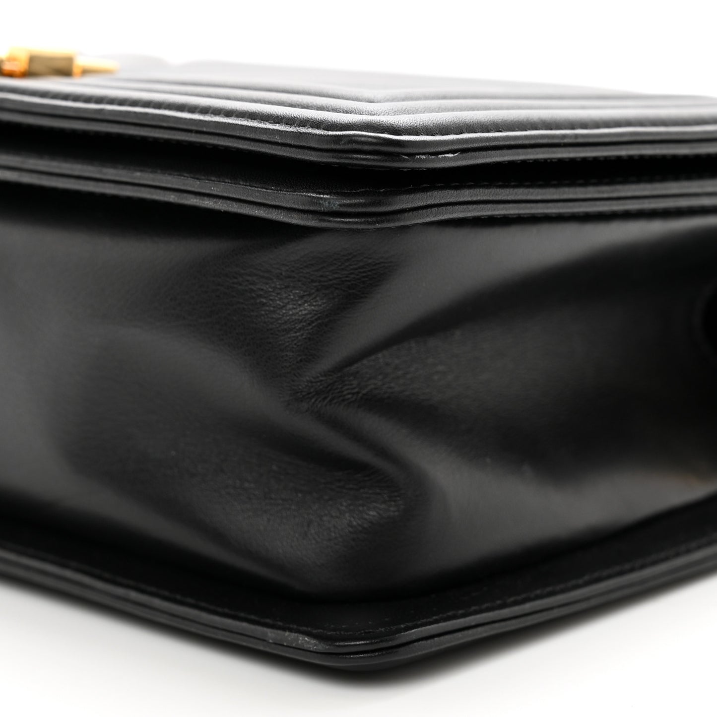 Calfskin Chevron Quilted Medium Boy Flap Black