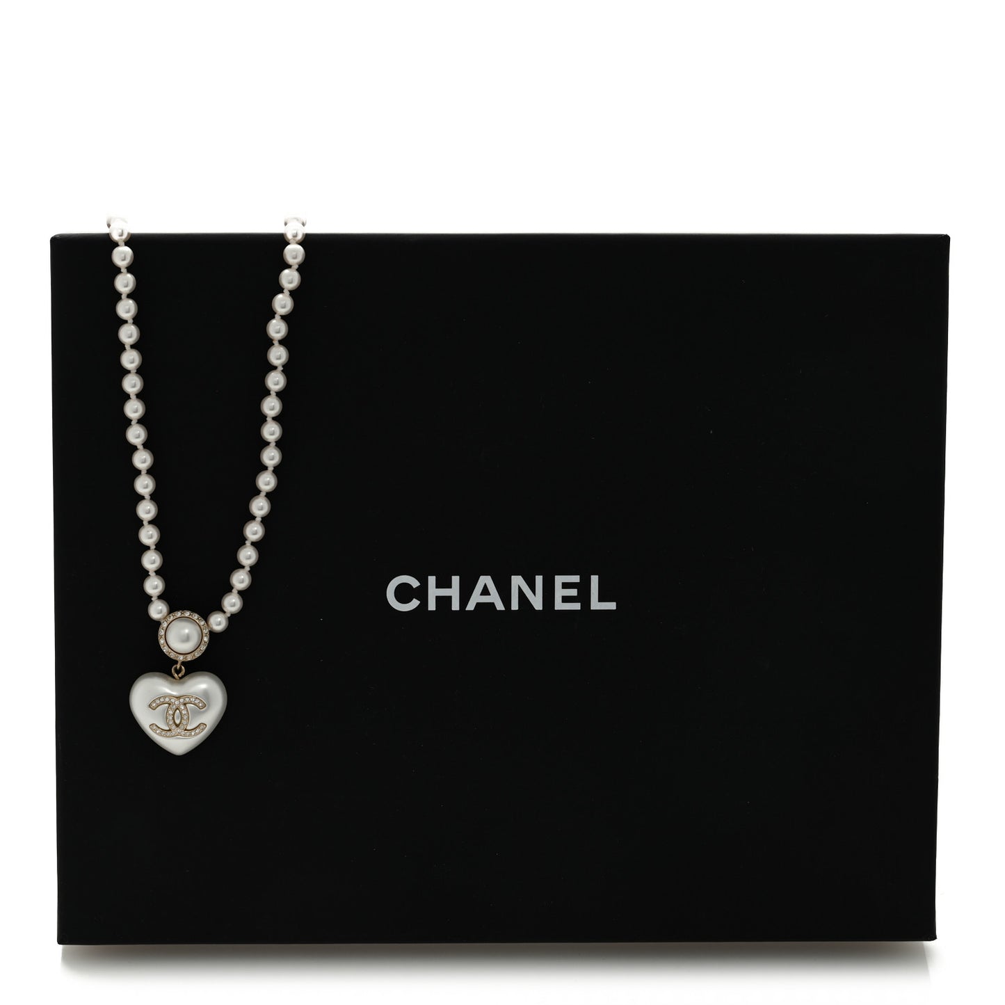 Pearl Crystal CC Heart Short Necklace Pearly White Gold