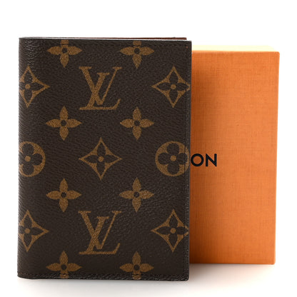 Louis Vuitton Monogram Passport Cover 7 of 7