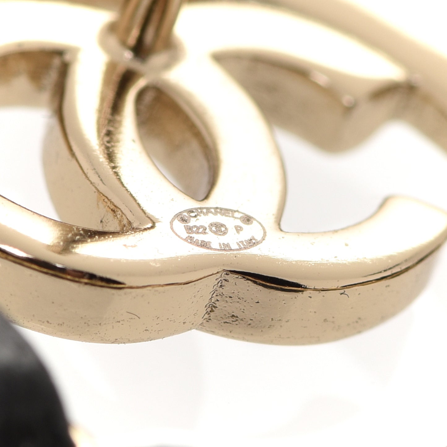 Lambskin Chain CC Round Earrings Gold Black